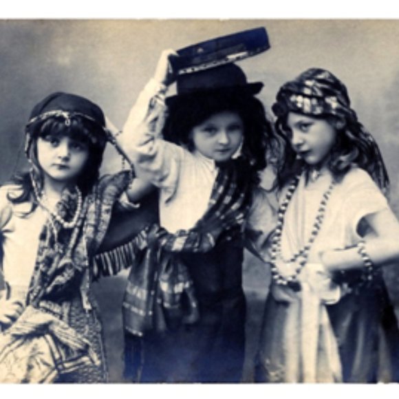 Meet your Posher, Shelley - Picture 1 of 1